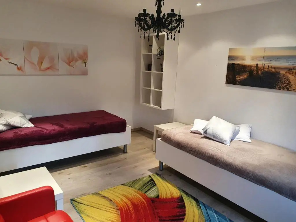Puppenstube mir 2 Zimmer anstatt 3 Zimmer