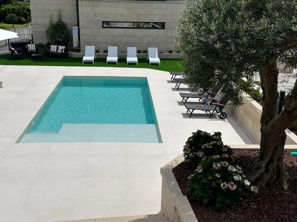 APARTAMENTOS MAR DE AREAS