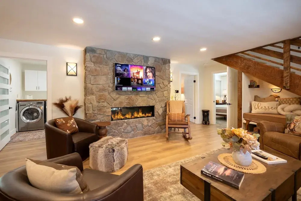 37 - Foxy Farm Ranch 4 Bedroom Home