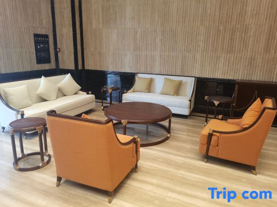 Tongzi County Fenghuangshan Hotel