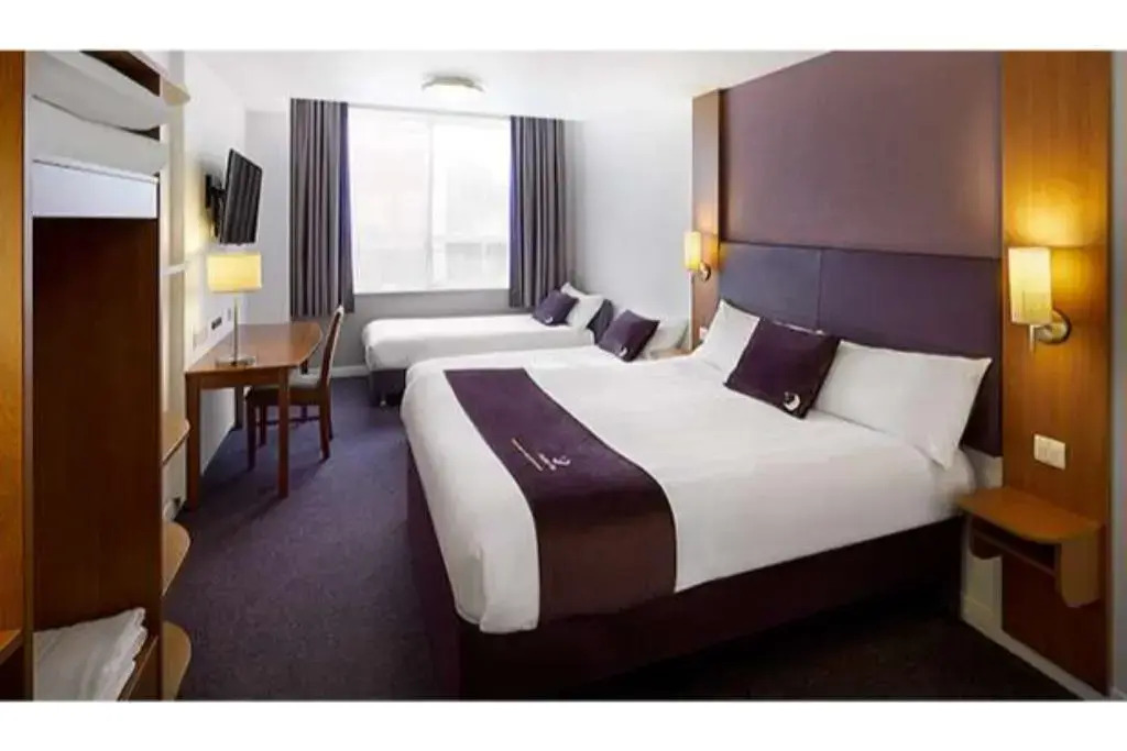 Отель Premier Inn Inverness Centre Millburn Rd