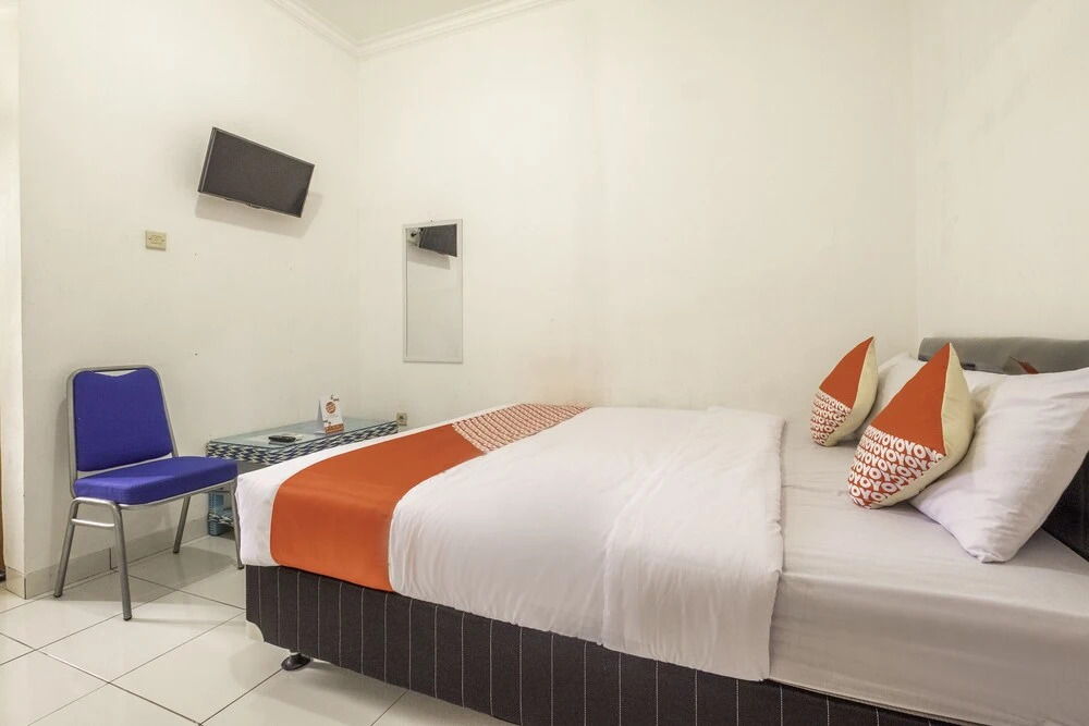 OYO 2418 Sutanto Guest House