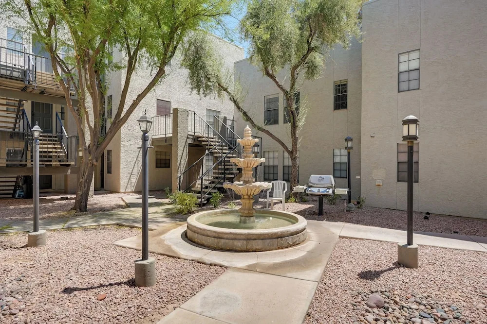 Scottsdale Condo ~ 1 Mi to Spring Training!
