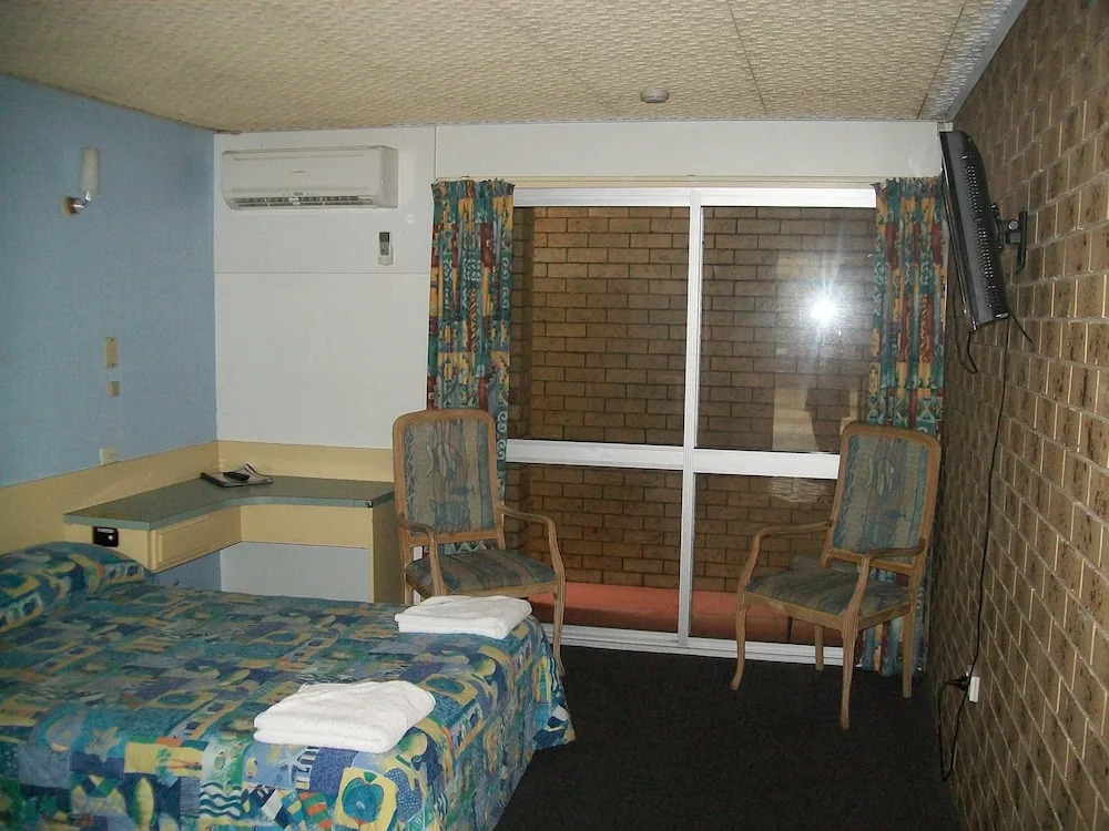 Sun Plaza Motel - Mackay