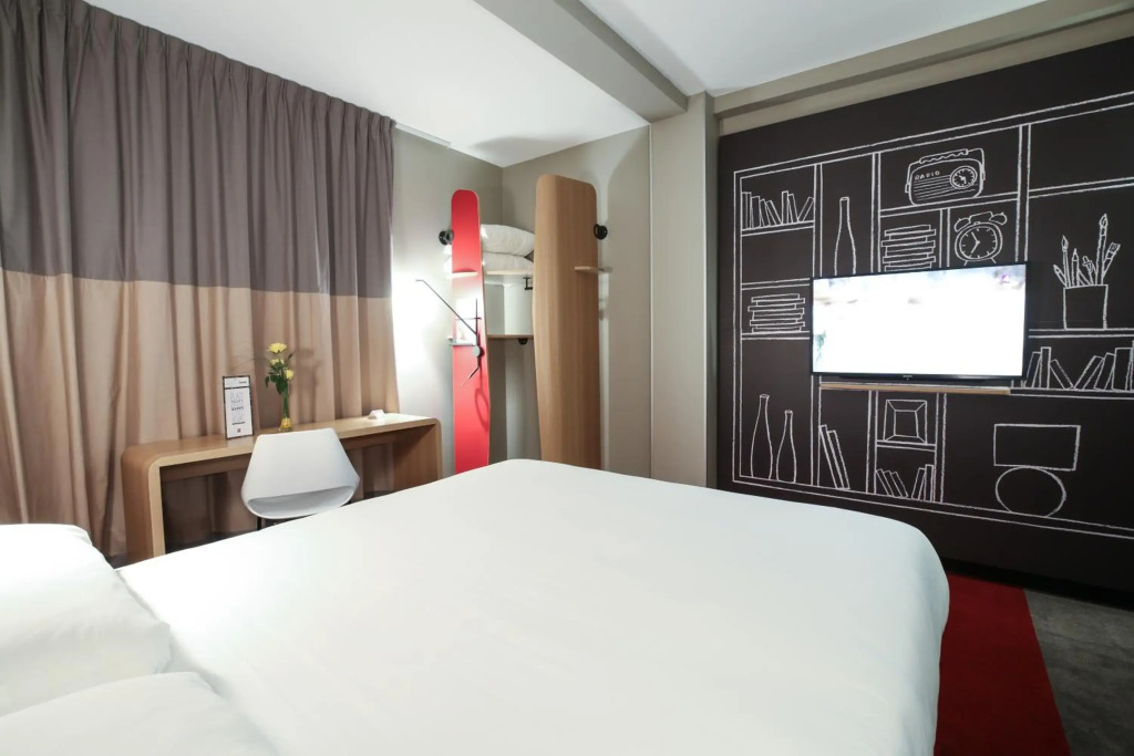 Ibis Niort Est Mendes France