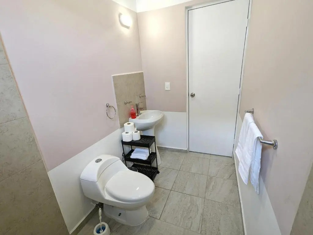 2-Bedroom Condo by the Jungle w/ Swimming pool