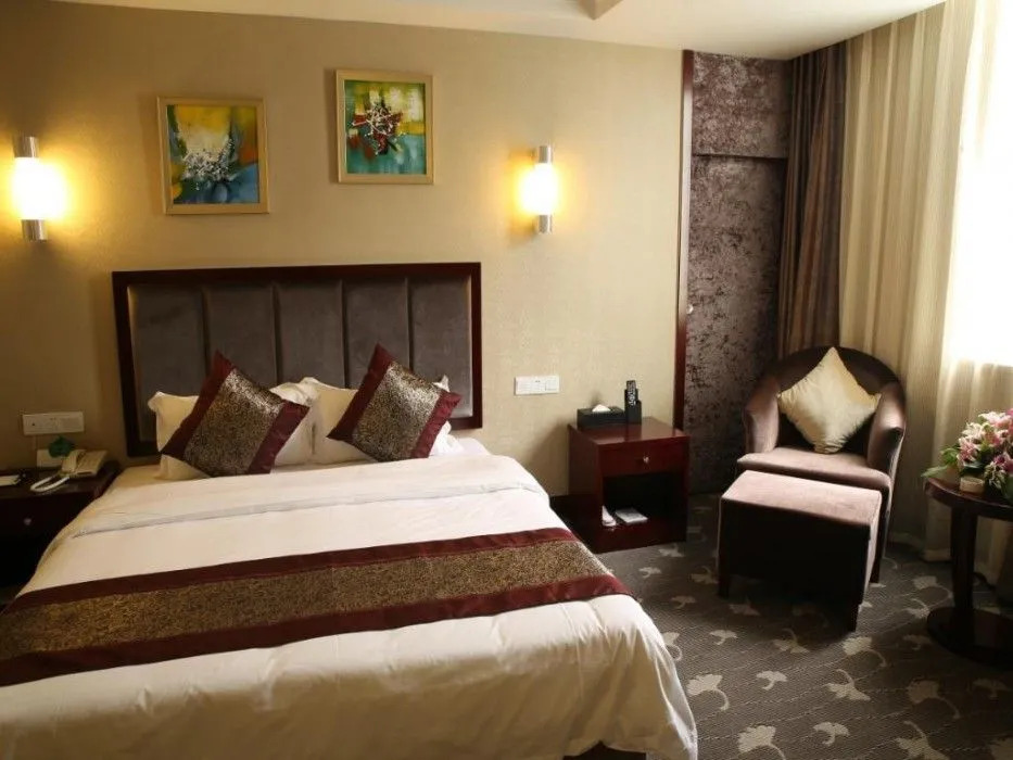 Chengdu Yijin Hotel