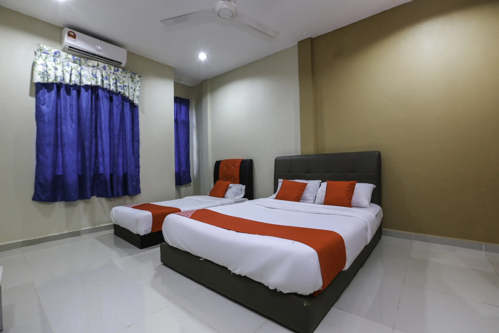 OYO 89933 Nun Hotel