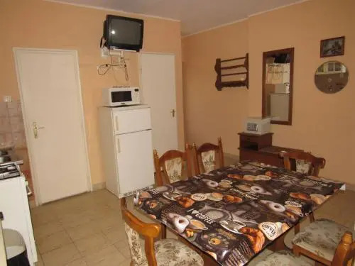 Tóth Apartmanok
