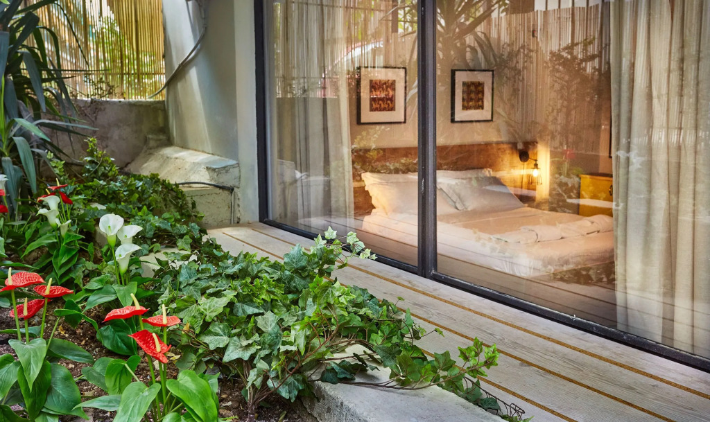 Aris Athens Suites