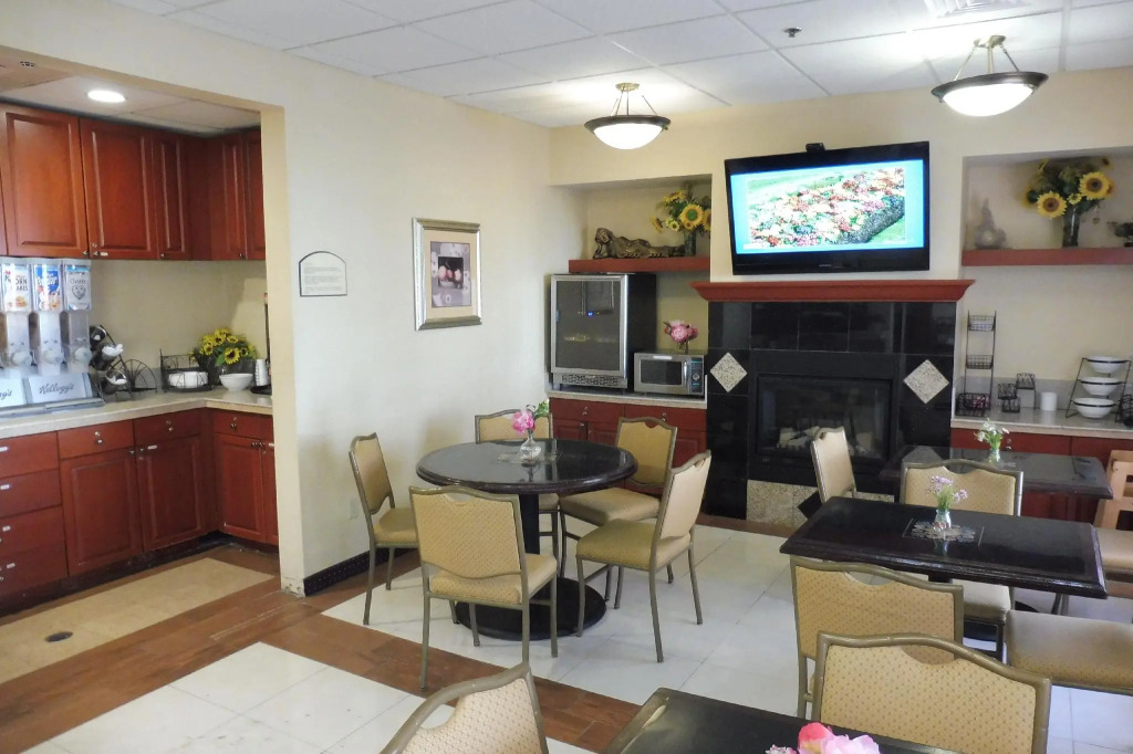 Red Roof Inn & Suites Galloway