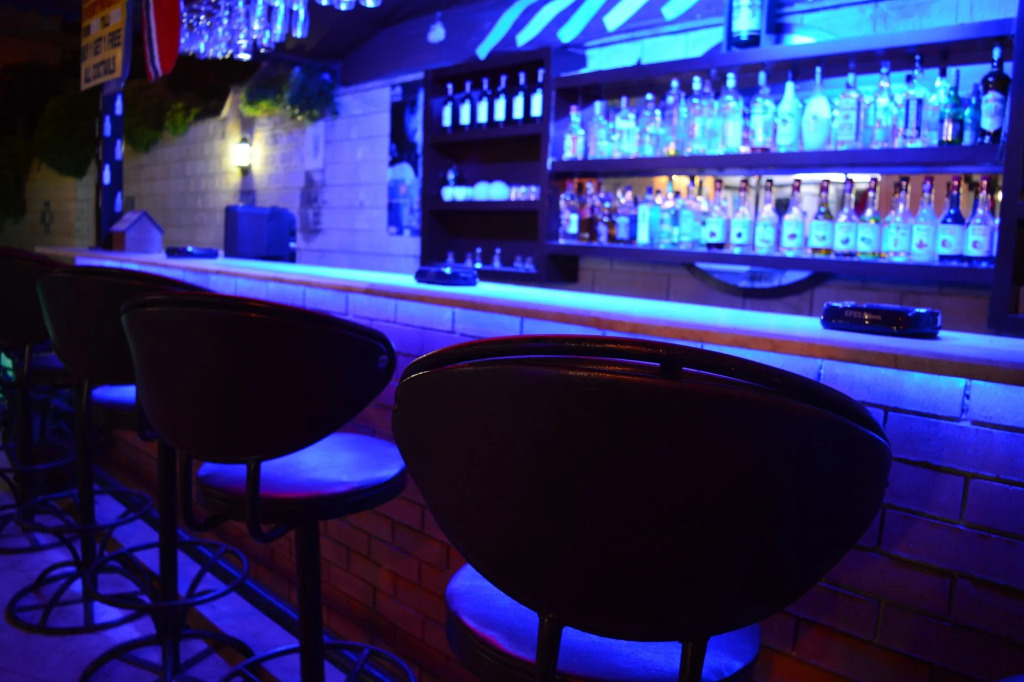 Cleo Hotel