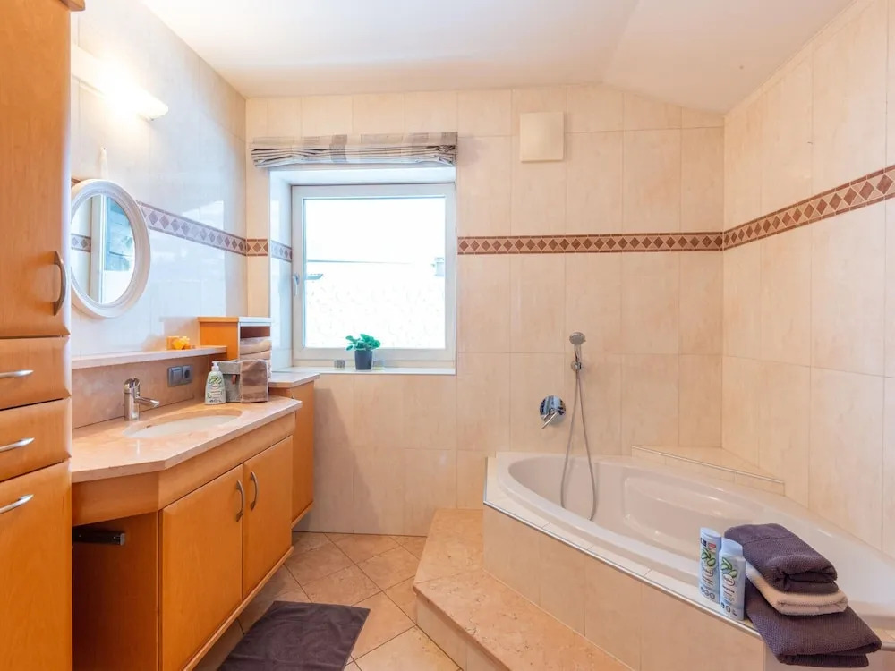 Apartment in Niedernsill Near Ski Slopes