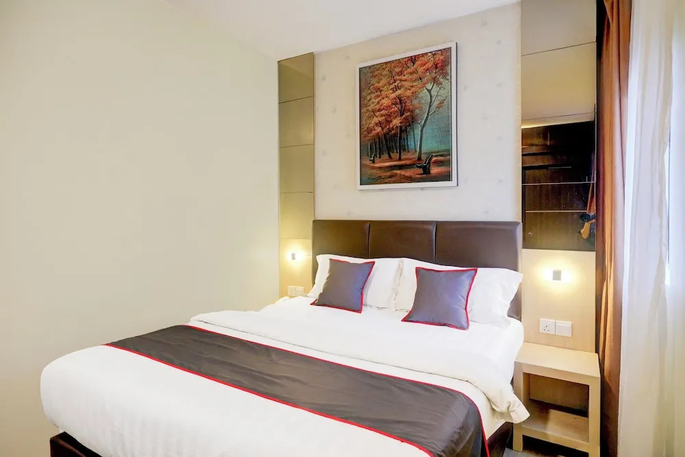 Townhouse Oak Batam near Grand Batam Mall formerly Lucky Star Hotel