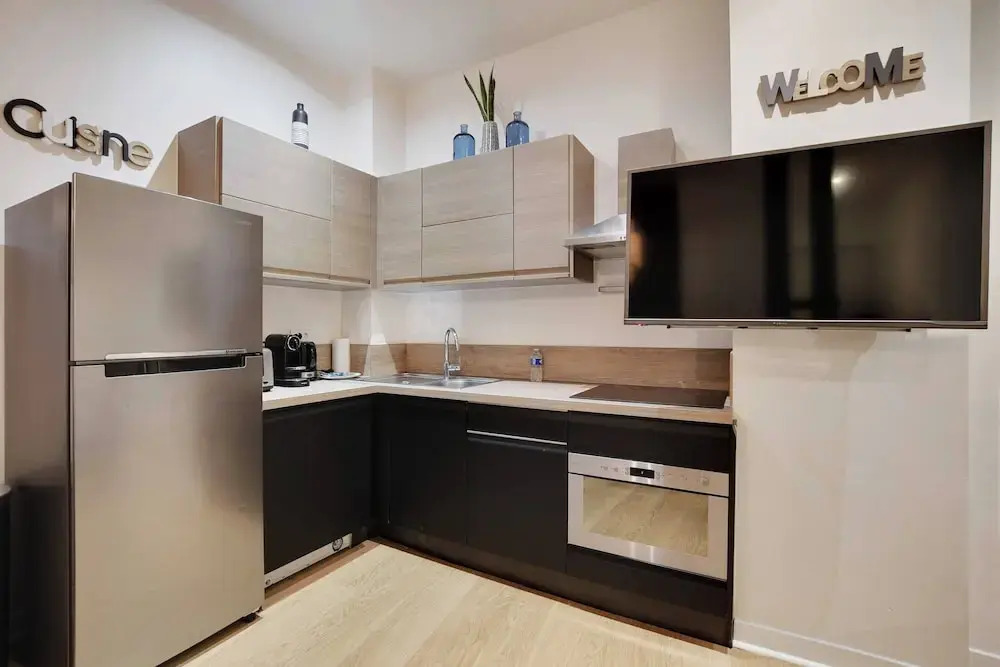 Elegant Apartment - 2bd/6p - Hotel de Ville