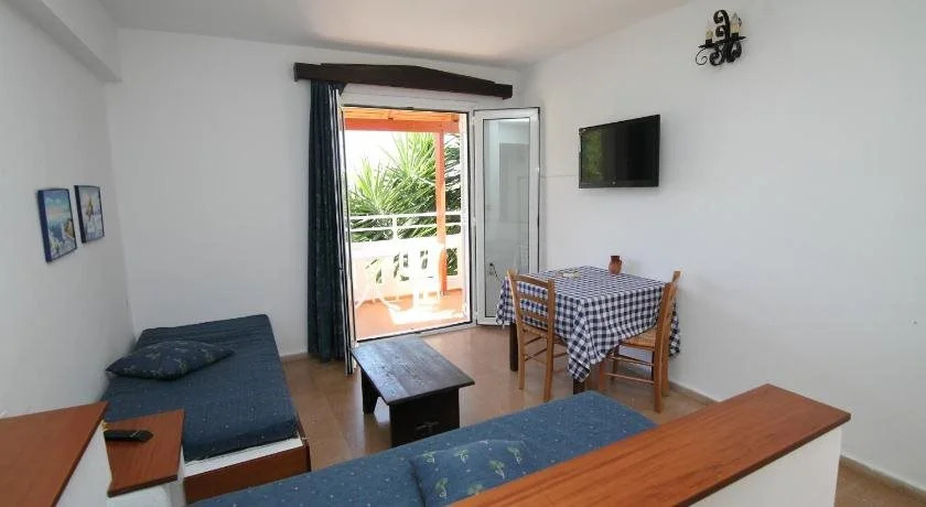 Ariadni Apartments