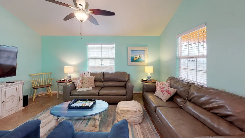 Orange Flamingo 3 Bedroom Home