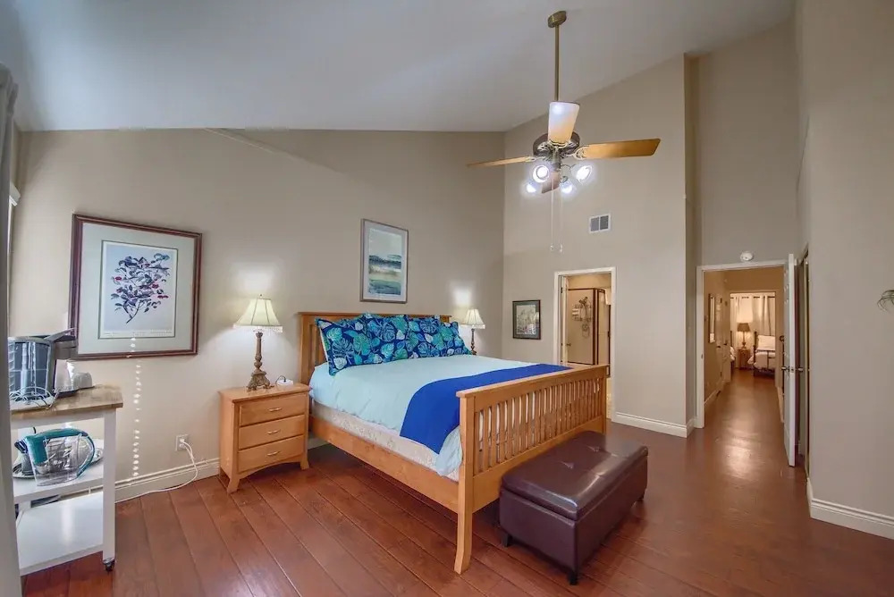 River Zen Cw C207 2 Bedroom Condo by RedAwning