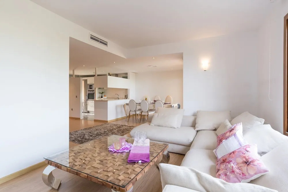 Malagasuite Private Deluxe Villa