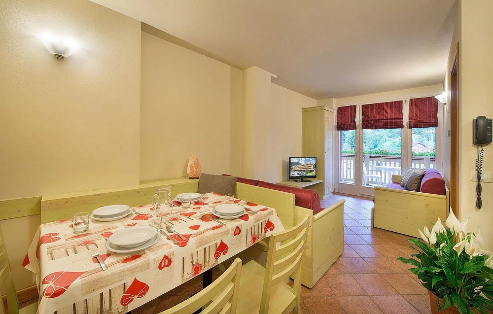 Amazing Apartment in Ponte di Legno With 2 Bedrooms and Wifi