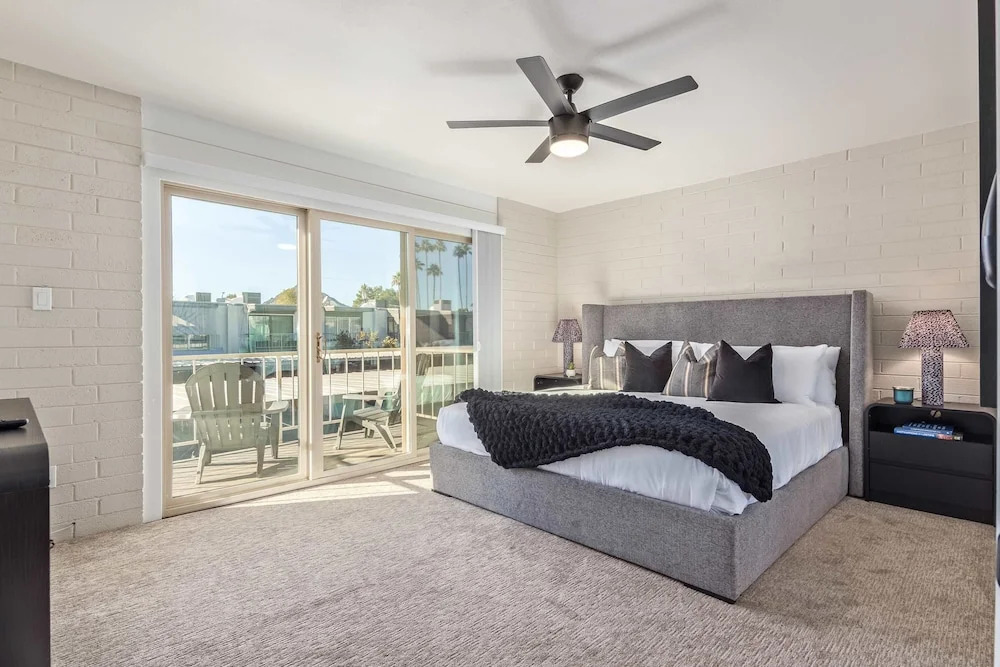 New-heatherbrae 8-old Town-camelback View