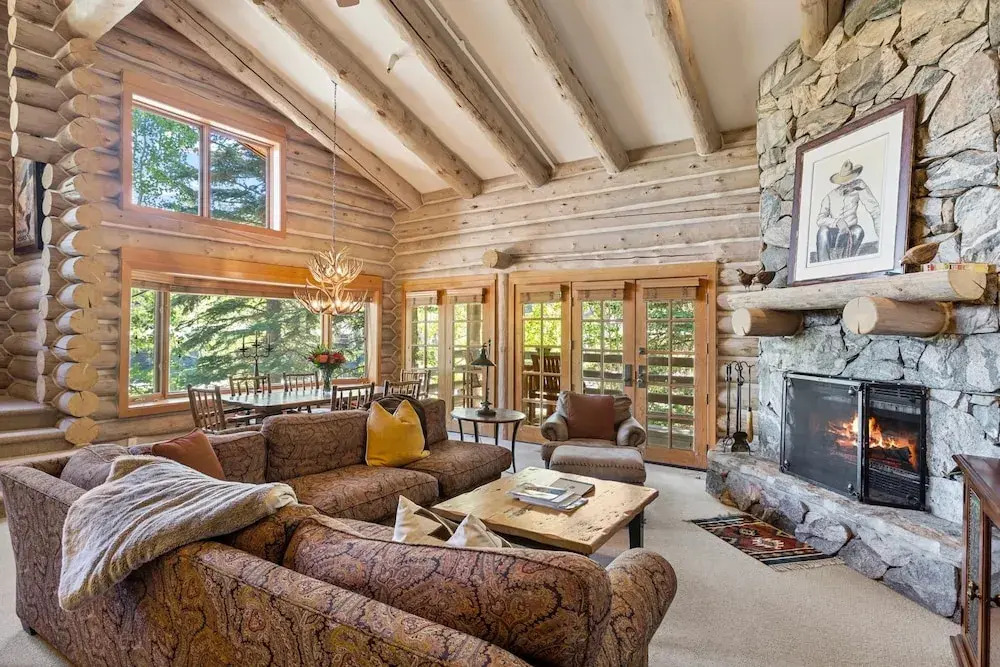Pine Inn at Trail's End Lodge - Three Bedroom Residence with Spa #1 3 Condo