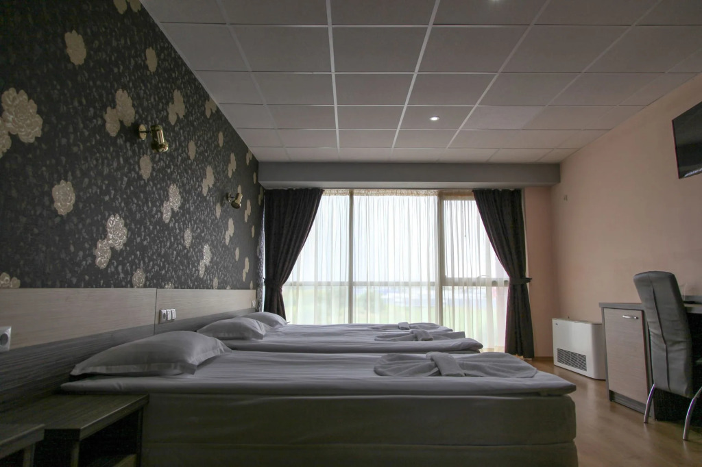 Hotel City
