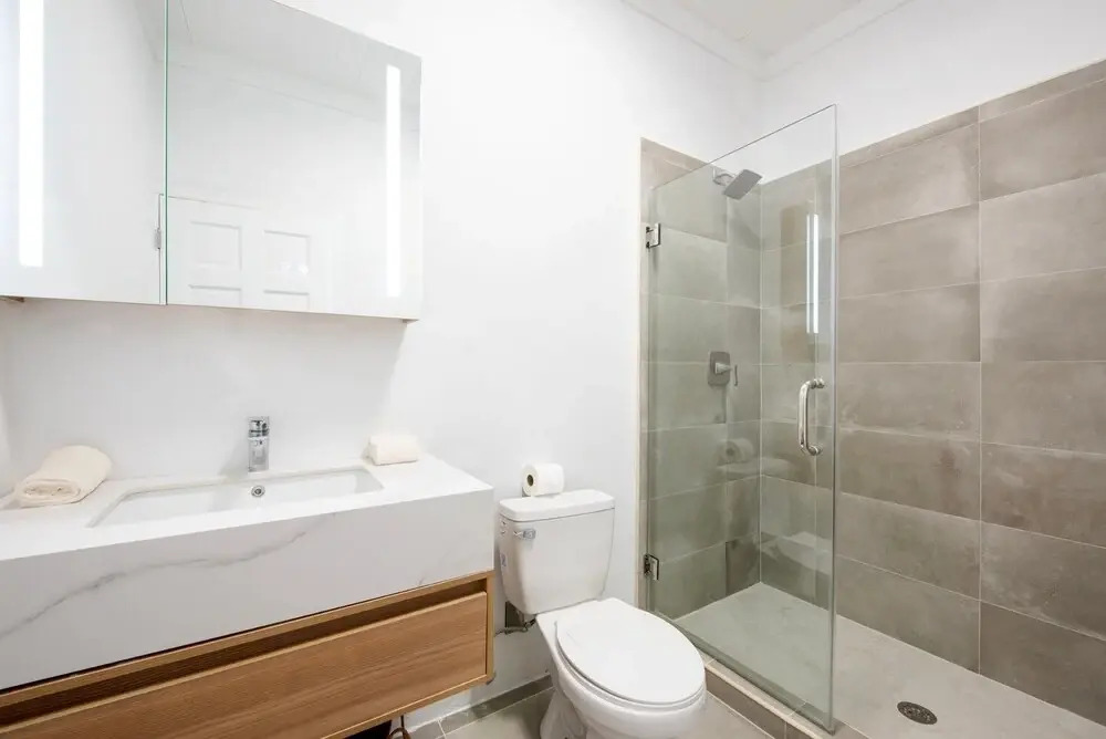 C Breeze 4 Bedroom Home