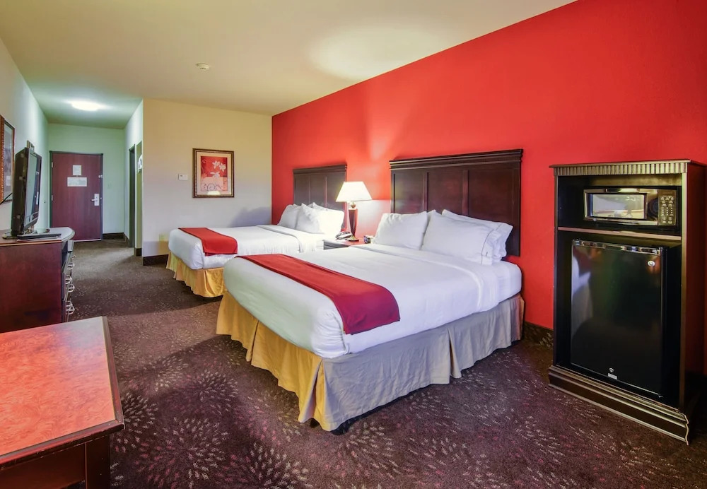 Country Inn & Suites by Radisson, Terrell