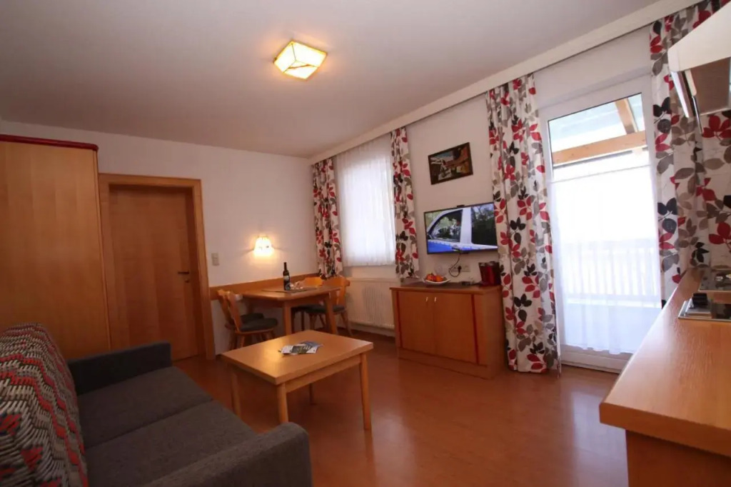 Bella Vista Apartments