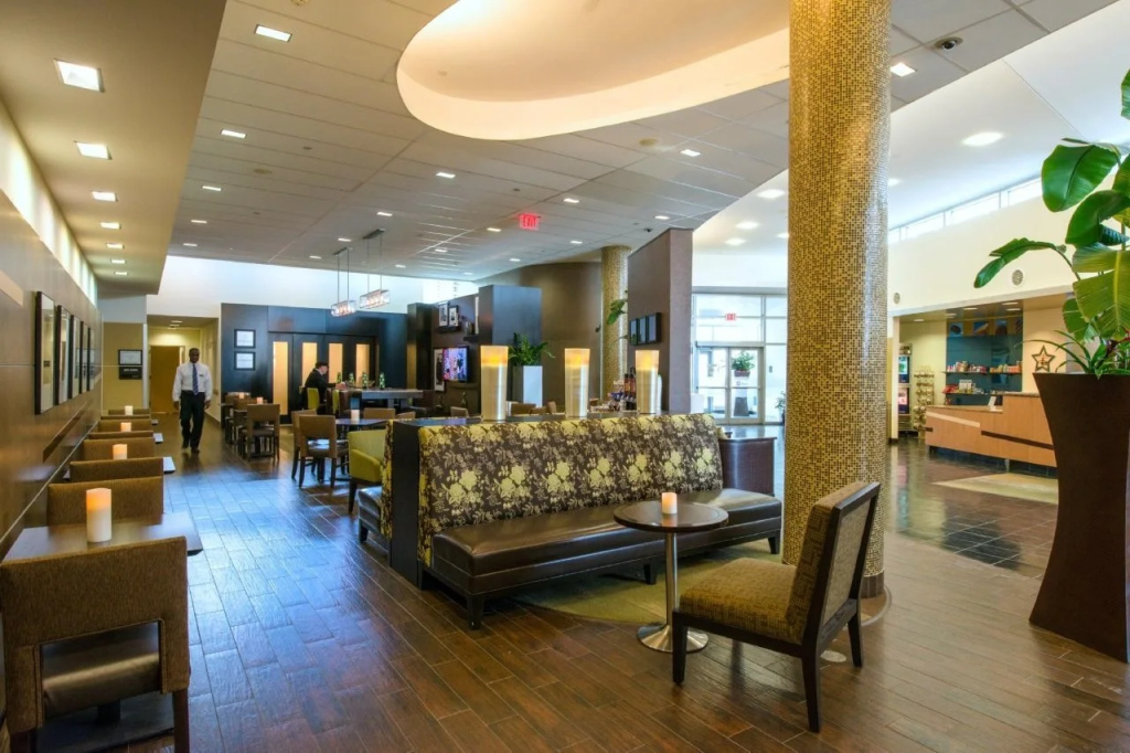 Hampton Inn & Suites Boston Crosstown Center