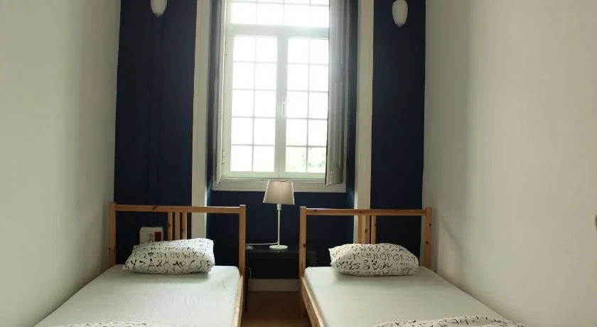 Le Penguin Hostel