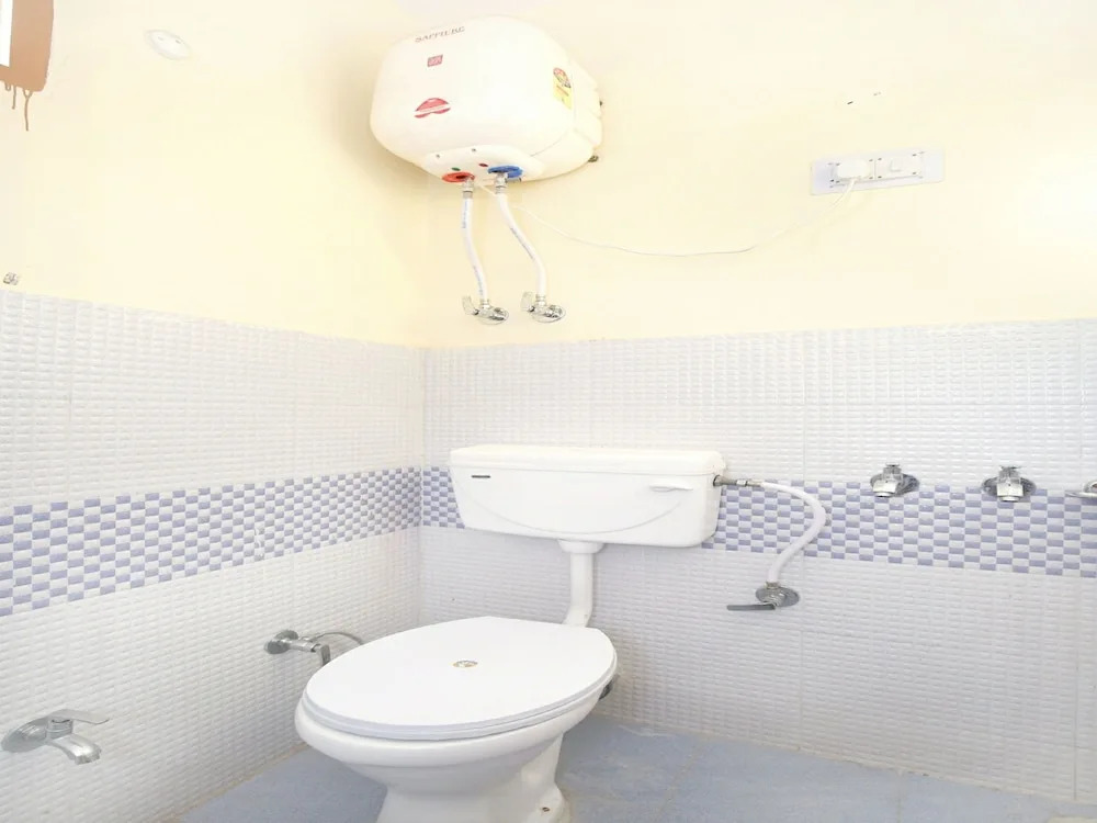 OYO 12718 Home 1BHK Hill View