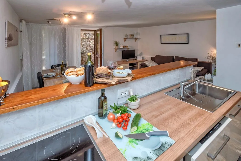 House Darina