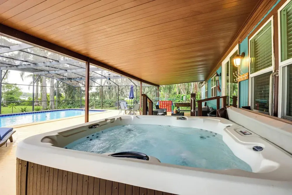 Lakefront Home w/ Hot Tub & Dock in Orlando!