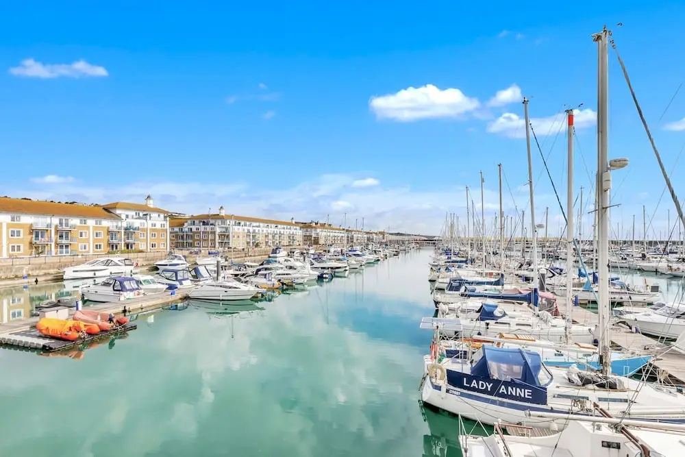 On the Water 5 With Free Parking By My Getaways
