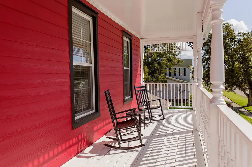 Red Velvet Inn