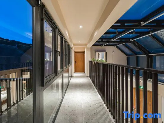 Yuzhichen Light Luxury Holiday Homestay (Beijing Huairou Baihewan Scenic Area)