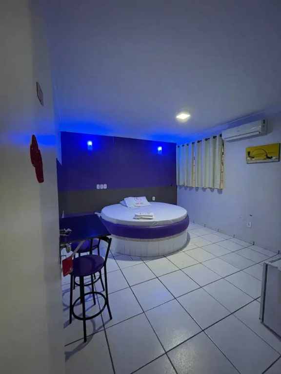 Hotel 101 noite