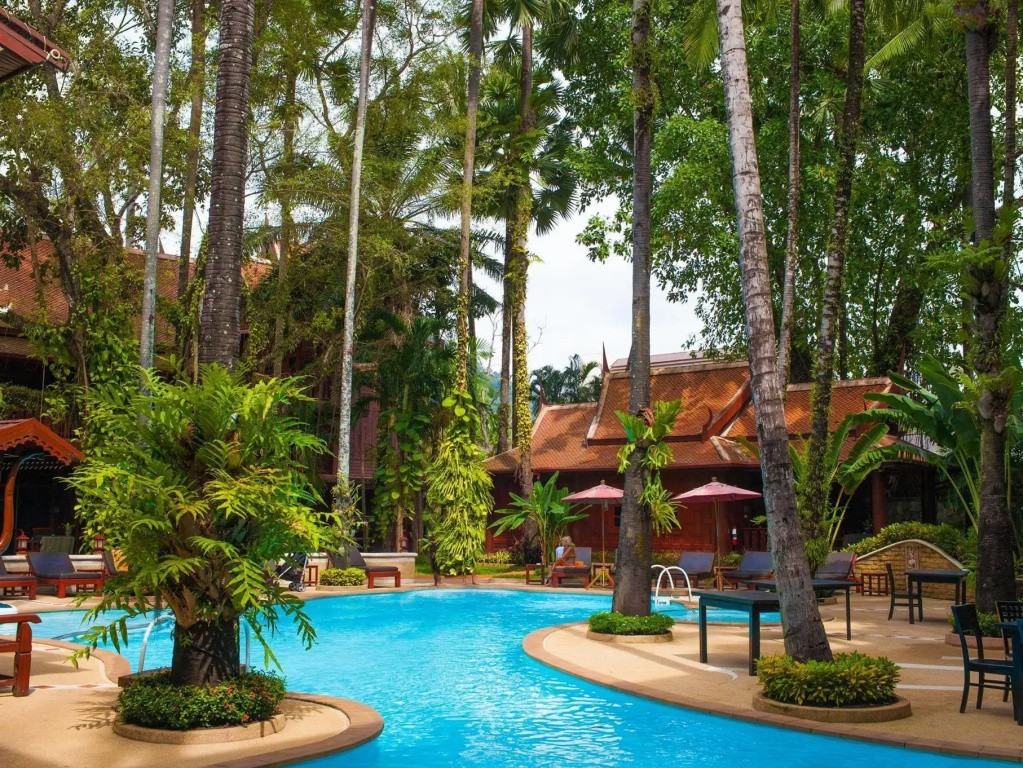 Royal Phawadee Village Patong - 2 Minutes walk to the beach