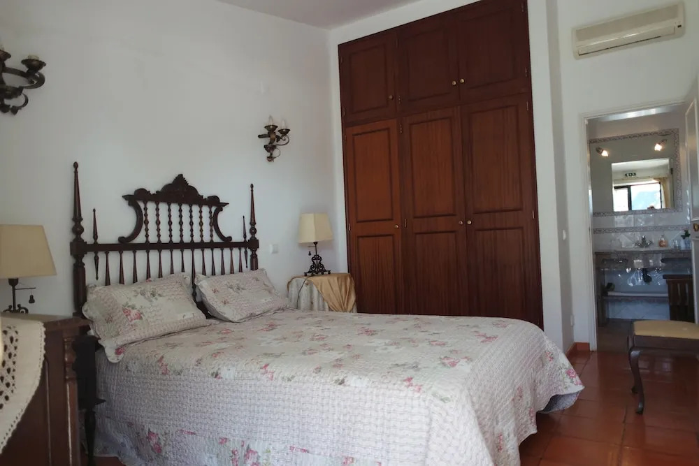 E - Countryside Bedroom 1 by DreamAlgarve