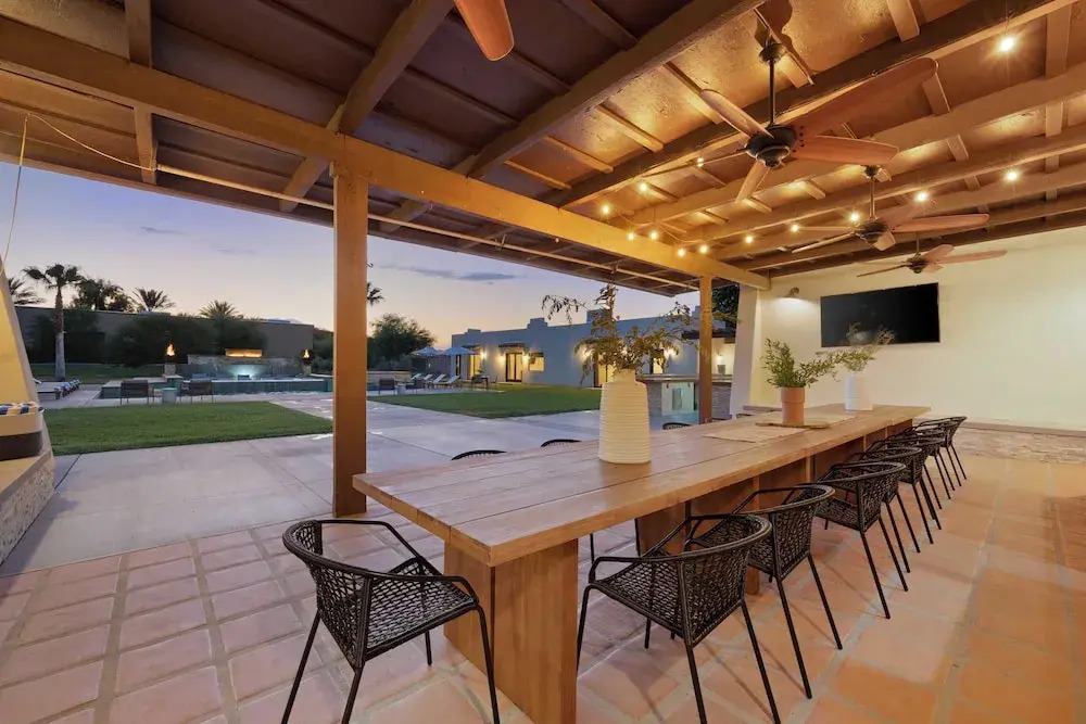 Sleeps 20! Architectural Mansion w/ Pool, Indoor Tennis Court, Game Room Starlight Estate by Avantstay