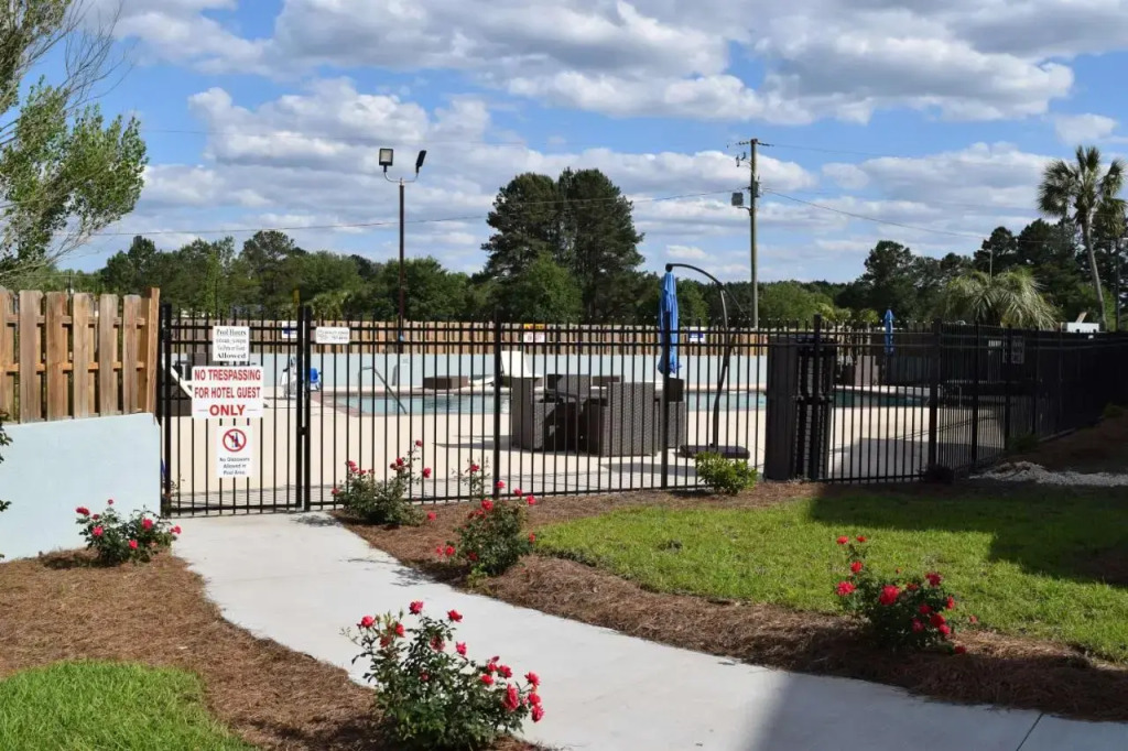 Country Hearth Inn Hardeeville