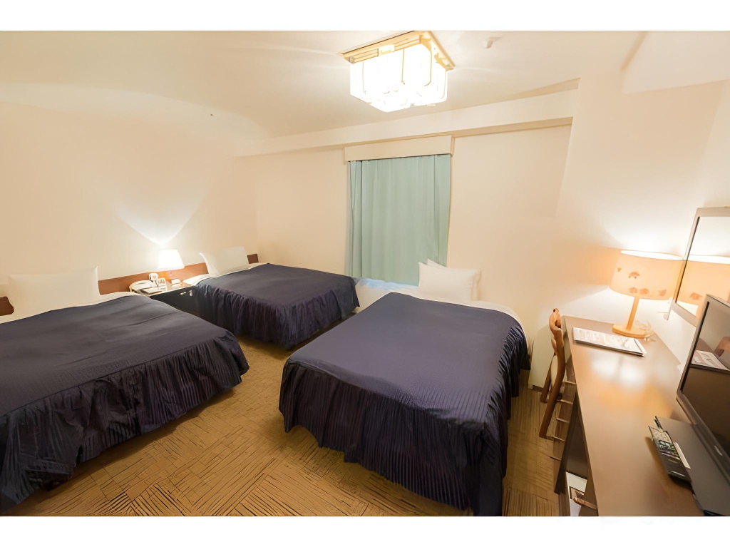 Shizunai Eclipse Hotel
