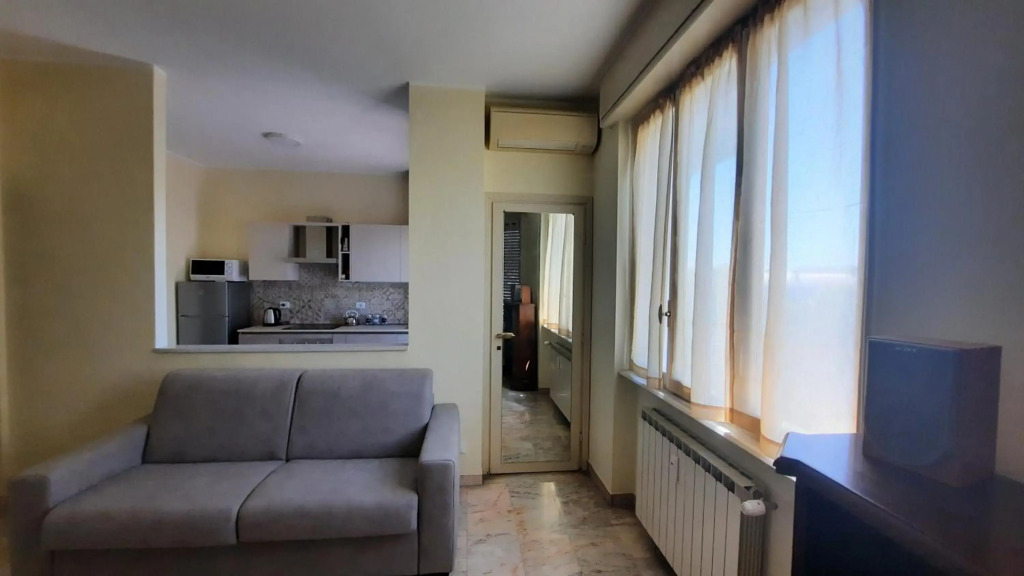 Appartamento Romolo - M2, Navigli, Iulm, Bocconi, Naba