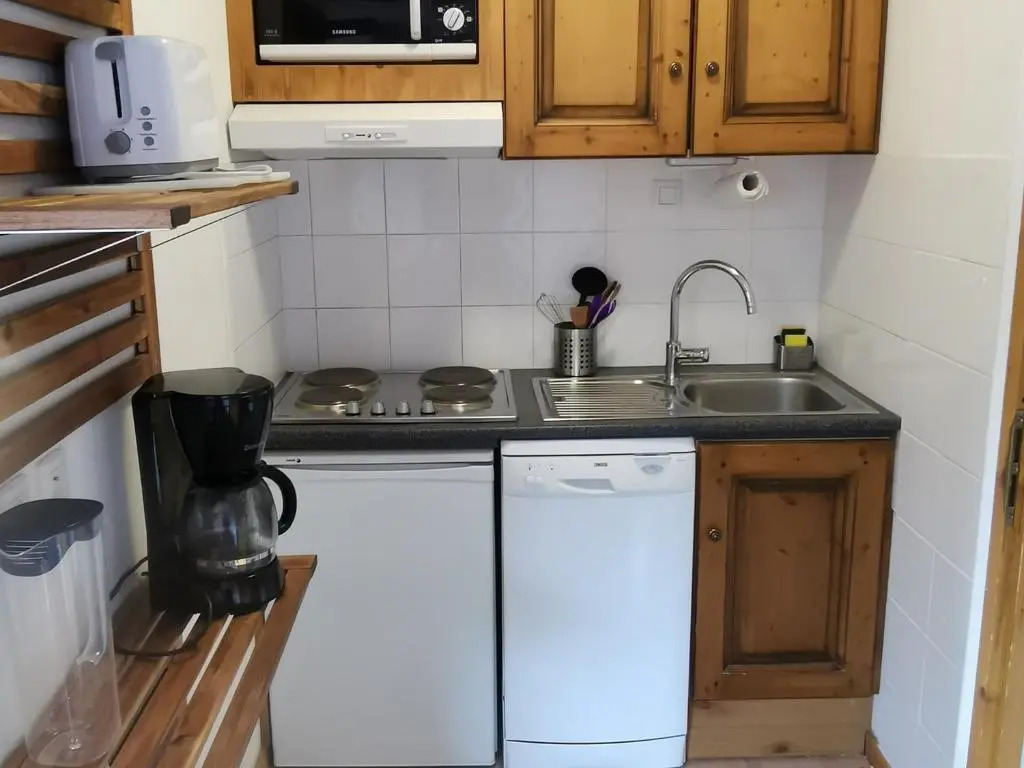 Appartement Lanslebourg-Mont-Cenis, 3 pièces, 6 personnes - FR-1-508-93