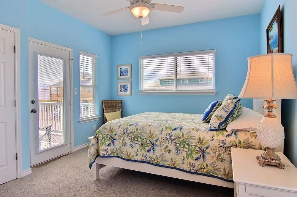 Blue Calypso Asl609 5 Bedrooms 5 Bathrooms Home