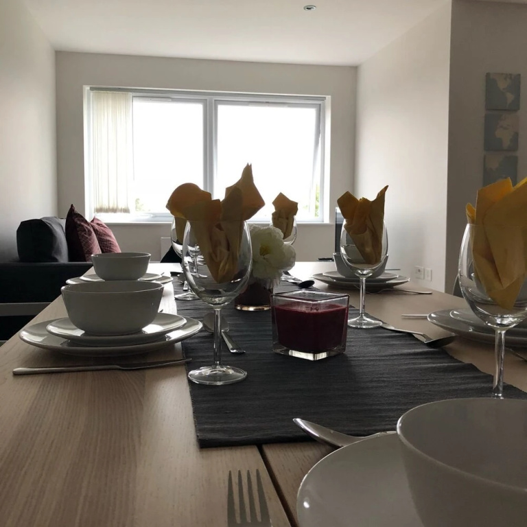 Kingsgate Apartment