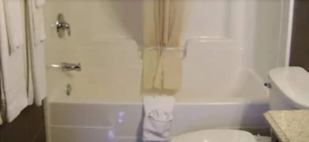 Talbot Trail Inn & Suites