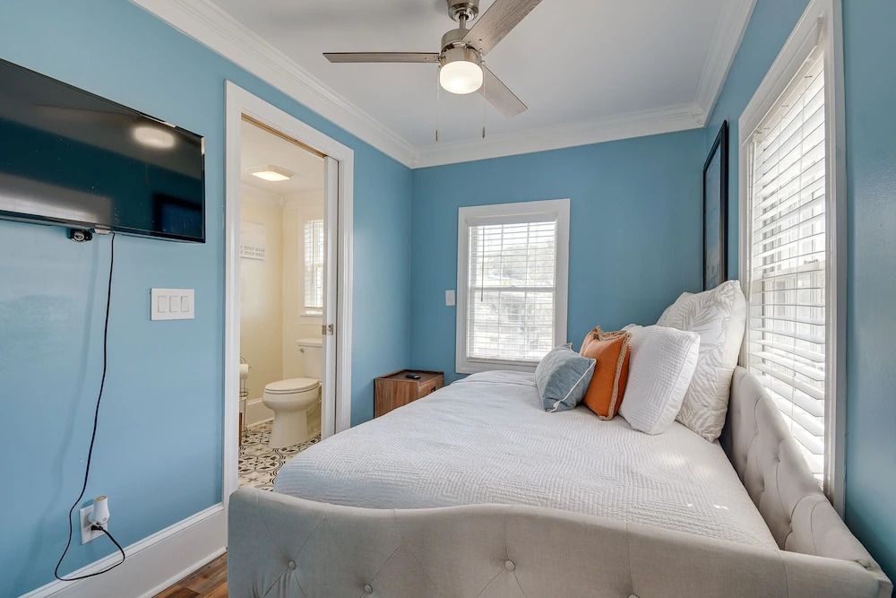 Walk to Water: Coastal-chic Home Near Myrtle Beach